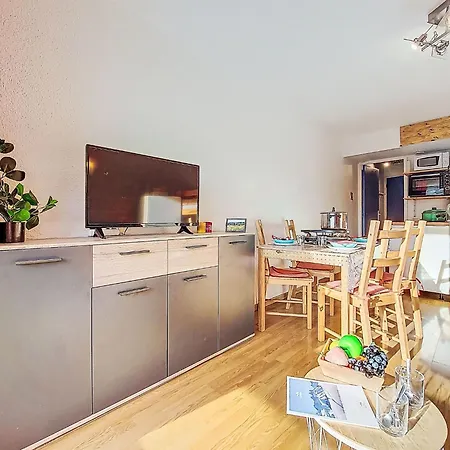 Soyouz Vanguard-106 By Interhome * Le Corbier
