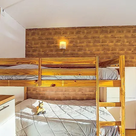 Soyouz Vanguard-106 By Interhome * Le Corbier
